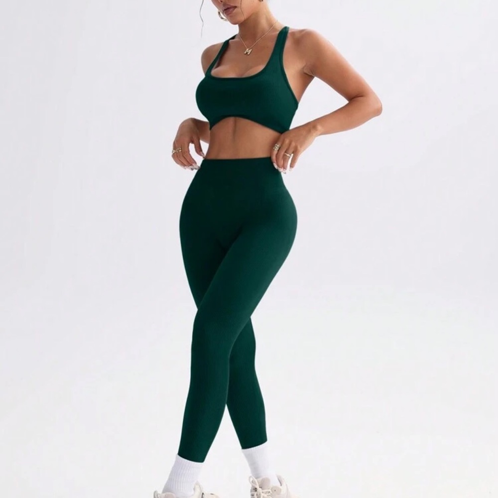 Women's Green Leggings and Top